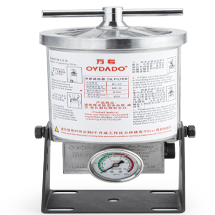 Jak powstaje osad oleju hydraulicznego?
